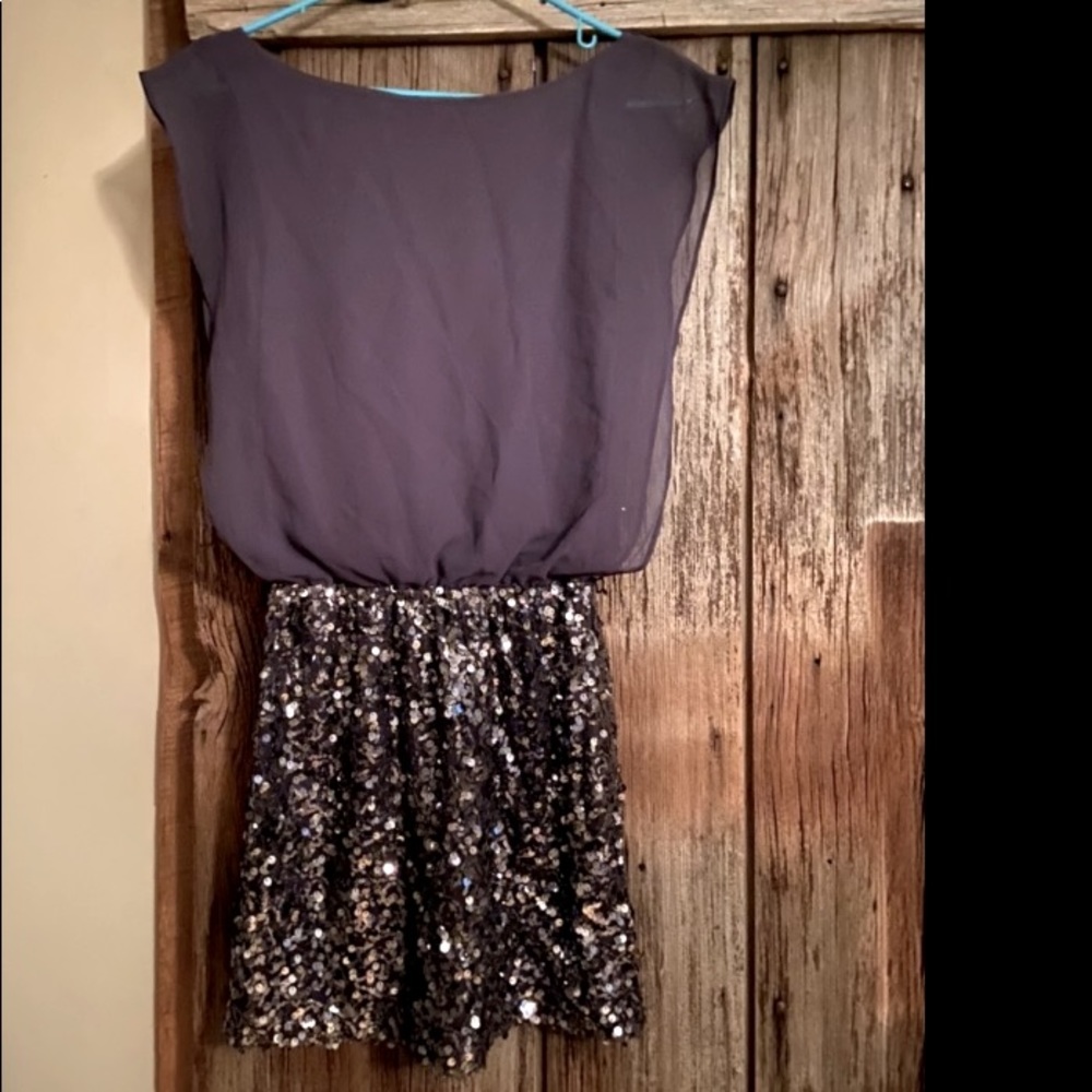 Black/gray sequin party dress